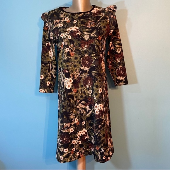 Philosophy Dresses & Skirts - Philosophy women’s floral ‎ ruffled dress in size xs